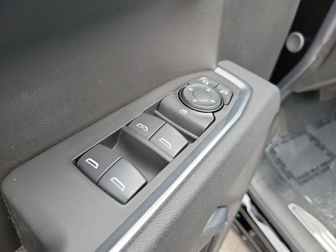 Used 2025 Chevrolet Silverado 1500 LT w/ Leather Package image 22