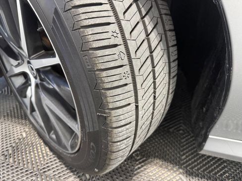 Used 2022 Toyota Camry XLE image 48