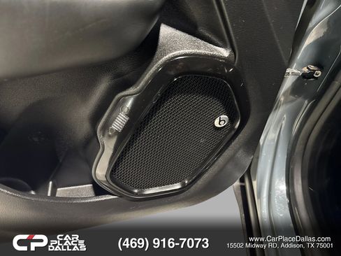 Used 2017 Jeep Renegade Altitude FWD image 13