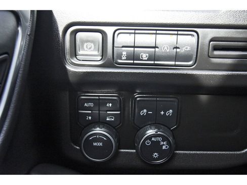 Used 2022 Chevrolet Tahoe RST w/ Luxury Package image 22