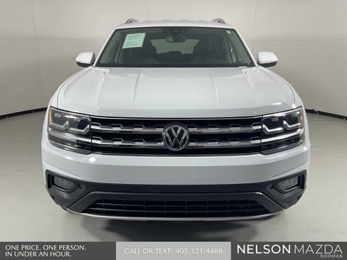 Used 2019 Volkswagen Atlas SE w/ Towing Package FWD image 2