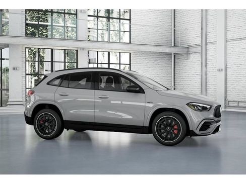 New 2026 Mercedes-Benz GLA 35 AMG 4MATIC image 14