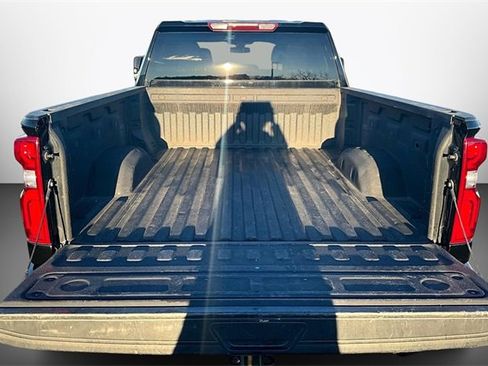 Used 2021 Chevrolet Silverado 2500 Custom w/ Custom Value Package image 27