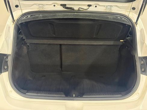Used 2017 Hyundai Elantra GT FWD image 30