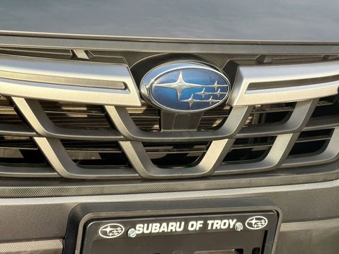 Used 2021 Subaru Crosstrek 2.0i Premium w/ Moonroof Package AWD/4WD image 12
