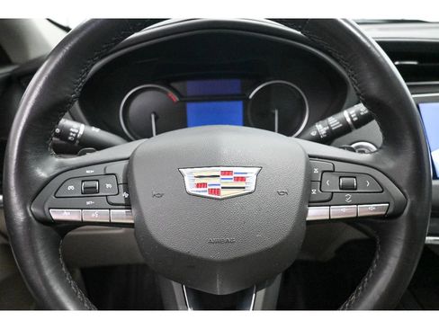 Certified 2023 Cadillac XT4 Premium Luxury image 11