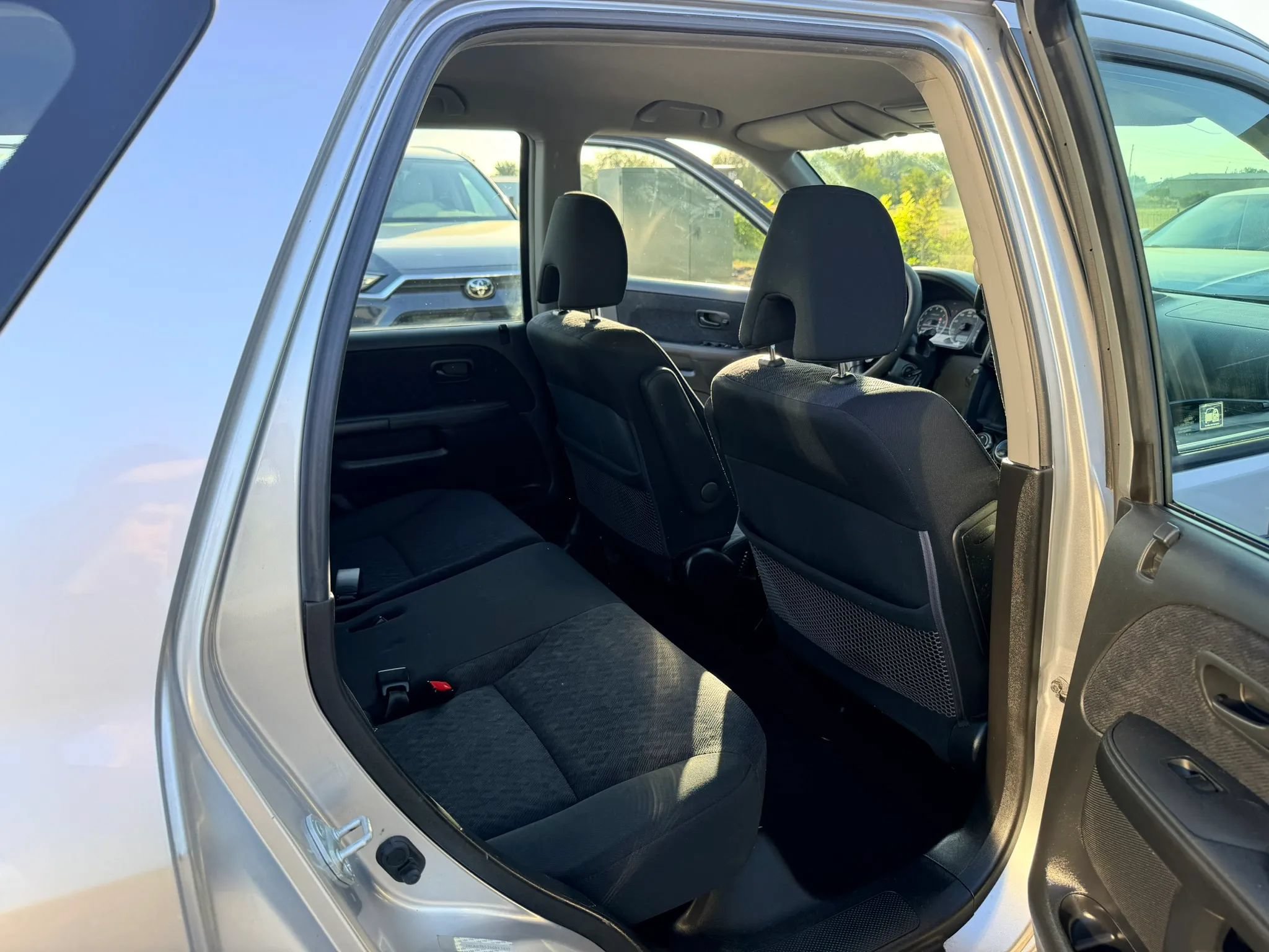 Used 2006 Honda CR-V LX image 16
