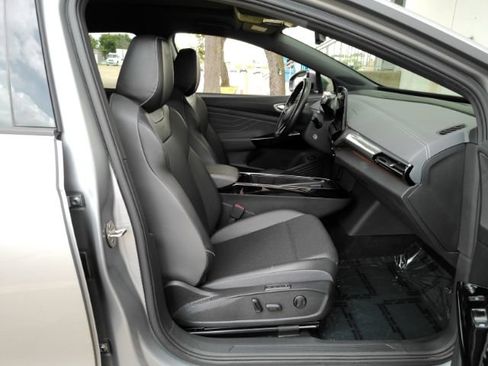Used 2023 Volkswagen ID.4 Pro S RWD image 19