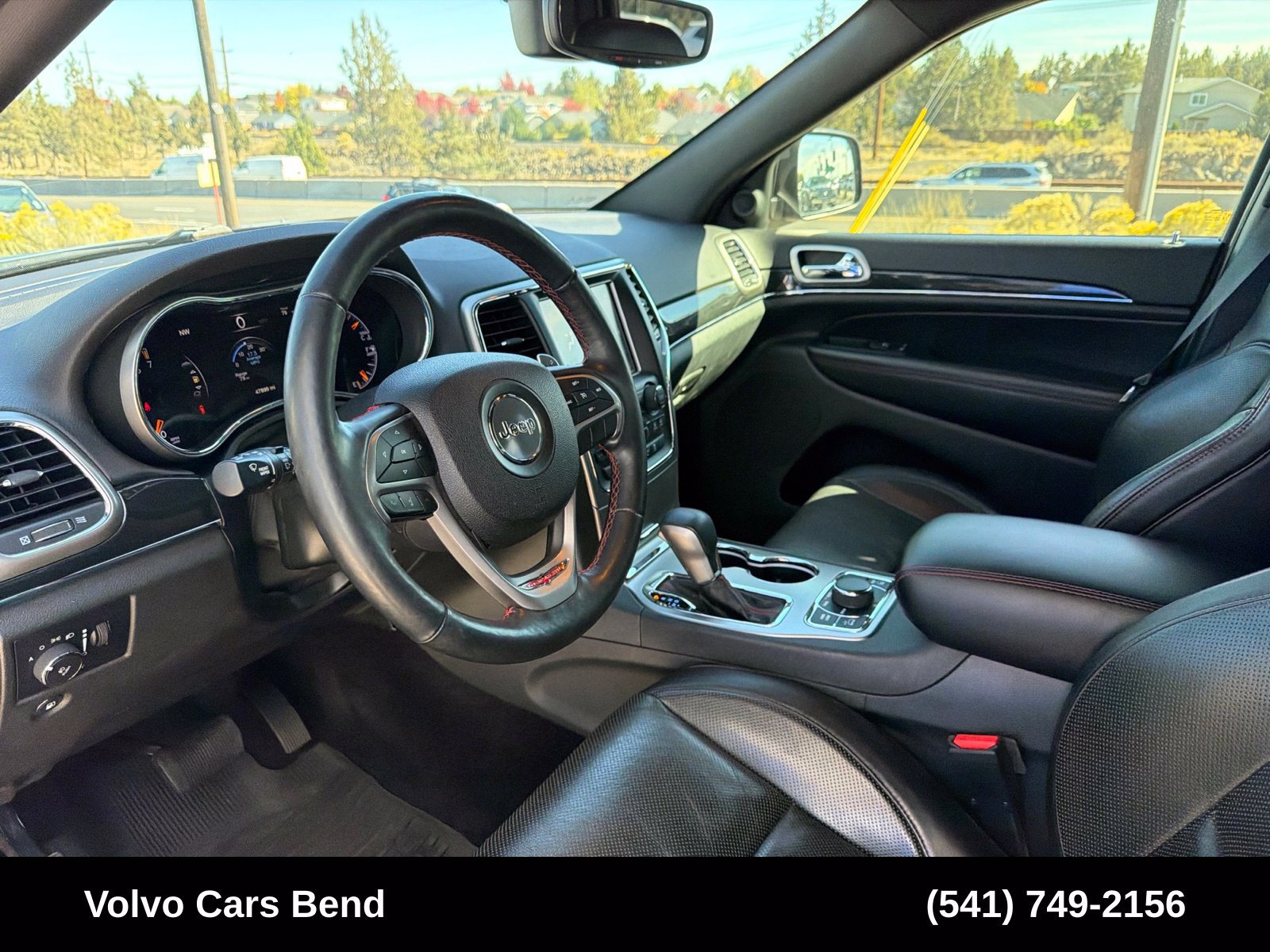 Used 2018 Jeep Grand Cherokee Trailhawk w/ Trailhawk Luxury Group AWD/4WD image 20