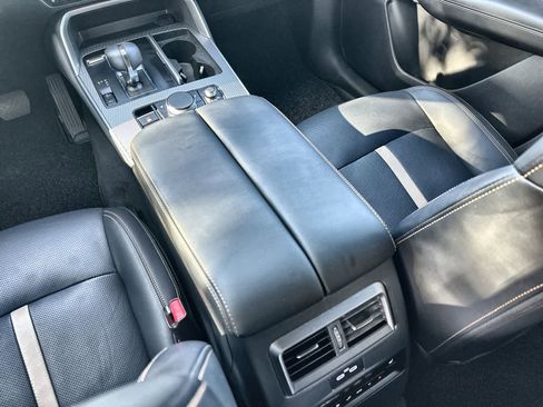 Used 2025 MAZDA CX-90 3.3 Turbo S w/ Premium Package image 22