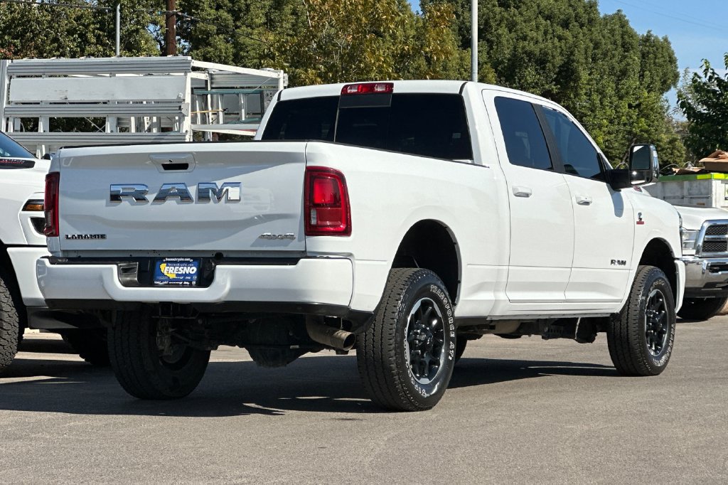 Used 2026 RAM 2500 Laramie AWD/4WD image 4