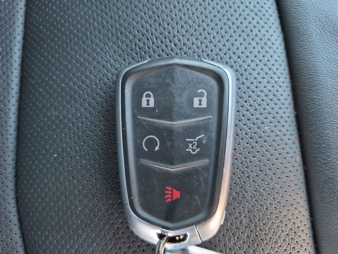 Used 2024 Cadillac XT5 Premium Luxury w/ LPO, Floor Liner Package AWD/4WD image 38