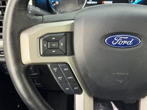 Used 2019 Ford F150 Lariat image 19