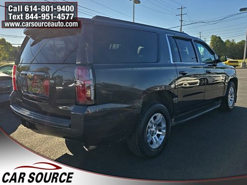 Used 2015 Chevrolet Suburban LT image 7