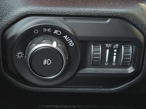Used 2021 Jeep Wrangler Unlimited Rubicon AWD/4WD image 24
