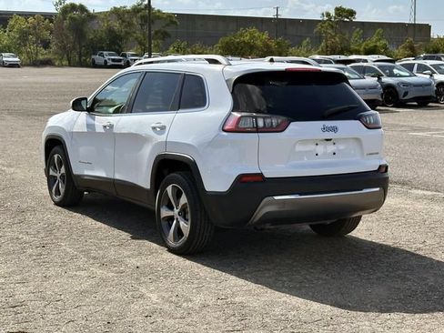 Used 2019 Jeep Cherokee Limited FWD image 3