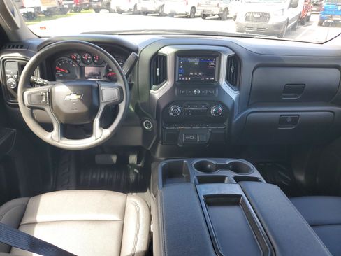 Used 2024 Chevrolet Silverado 1500 W/T image 14