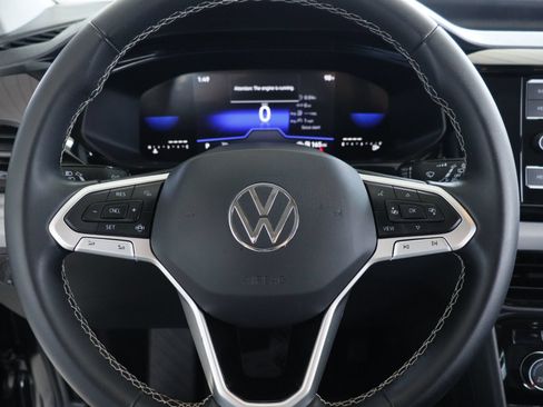 Certified 2023 Volkswagen Taos S FWD image 11
