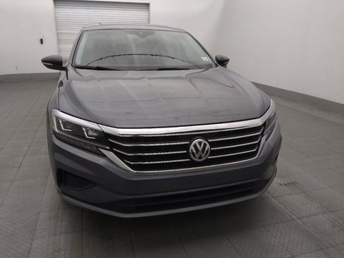 Used 2022 Volkswagen Passat 2.0T FWD image 14