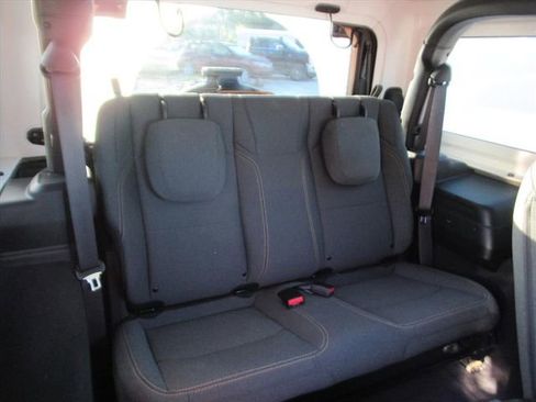 Certified 2025 Jeep Wrangler Willys image 25