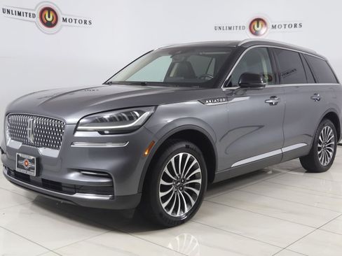 Used 2024 Lincoln Aviator Reserve AWD/4WD image 5