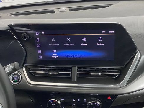 Certified 2024 Chevrolet Trax ACTIV w/ Sunroof Package FWD image 20