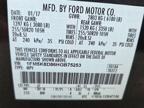 Used 2017 Ford Explorer XLT w/ Equipment Group 202A AWD/4WD image 49