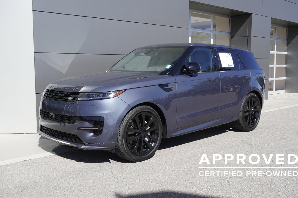 Used 2026 Land Rover Range Rover Sport Dynamic SE AWD/4WD image 3