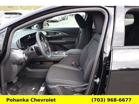 New 2026 Chevrolet Equinox EV LT image 23