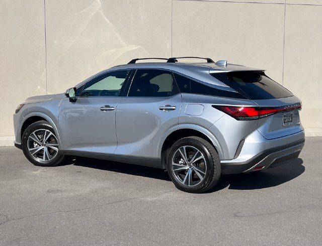 Used 2025 Lexus RX 350 FWD image 6