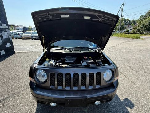 Used 2015 Jeep Patriot High Altitude FWD image 44