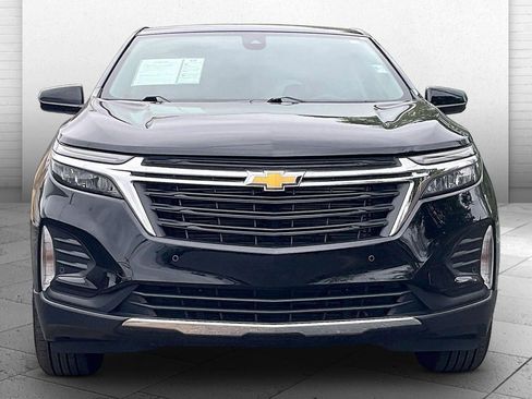 Used 2024 Chevrolet Equinox LT FWD image 2