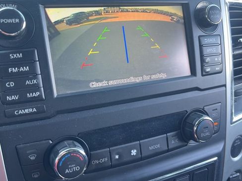 Used 2017 Nissan Titan PRO-4X image 7