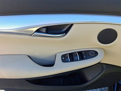 Used 2021 INFINITI QX50 Luxe w/ Cargo Package image 11