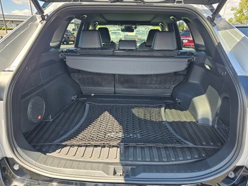 Used 2023 Toyota RAV4 XSE AWD/4WD image 19
