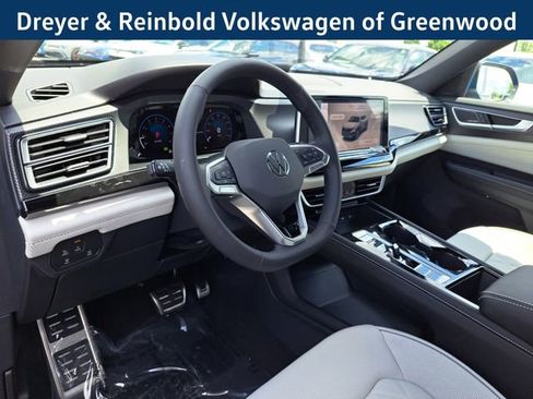 New 2025 Volkswagen Atlas Cross Sport SEL Premium R-Line image 21