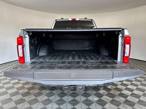Certified 2022 Ford F250 Lariat w/ Lariat Ultimate Package AWD/4WD image 20