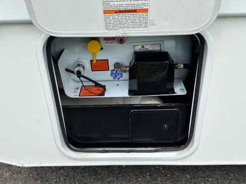 Used 2019 Mercedes-Benz Sprinter 170 image 10
