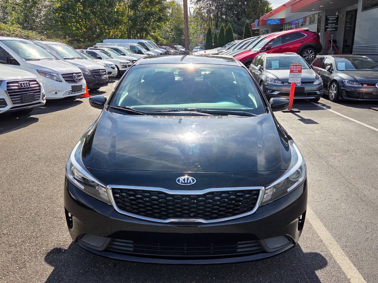 Used 2017 Kia Forte LX FWD image 2