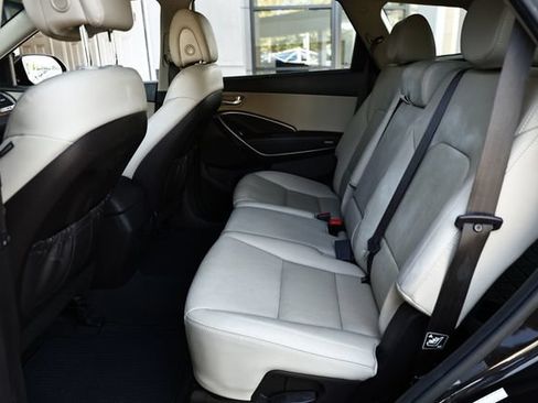 Used 2018 Hyundai Santa Fe SE w/ SE Premium Package 02 FWD image 25