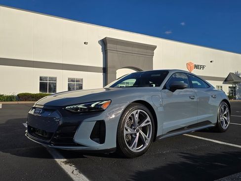 Used 2024 Audi e-tron GT Premium Plus w/ Executive Package image 10