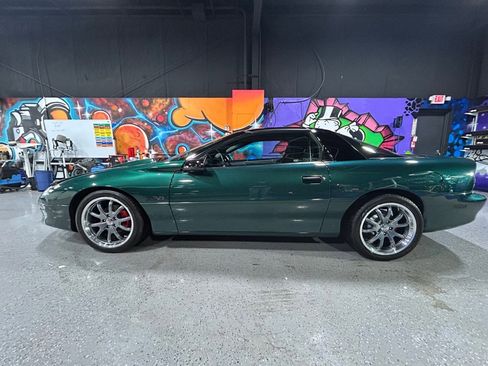 Used 1994 Chevrolet Camaro Z28 image 2