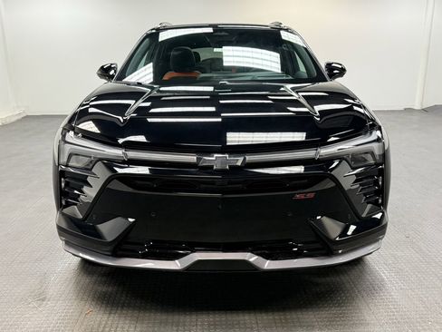 New 2026 Chevrolet Blazer EV SS image 9