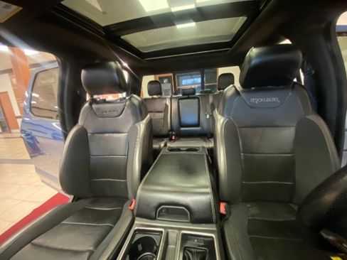 Used 2020 Ford F150 Raptor w/ Equipment Group 802A Luxury image 22