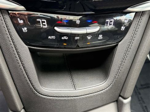 Used 2024 Cadillac XT6 Sport image 27