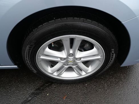 Used 2017 Chevrolet Cruze LT w/ Convenience Package image 33