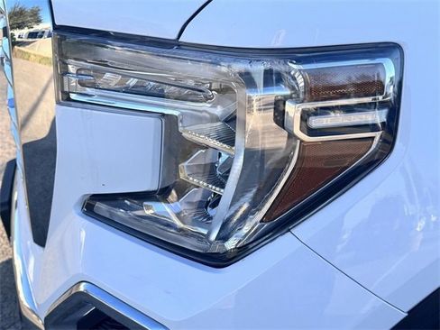 Used 2019 GMC Sierra 1500 SLT w/ SLT Premium Plus Package image 10