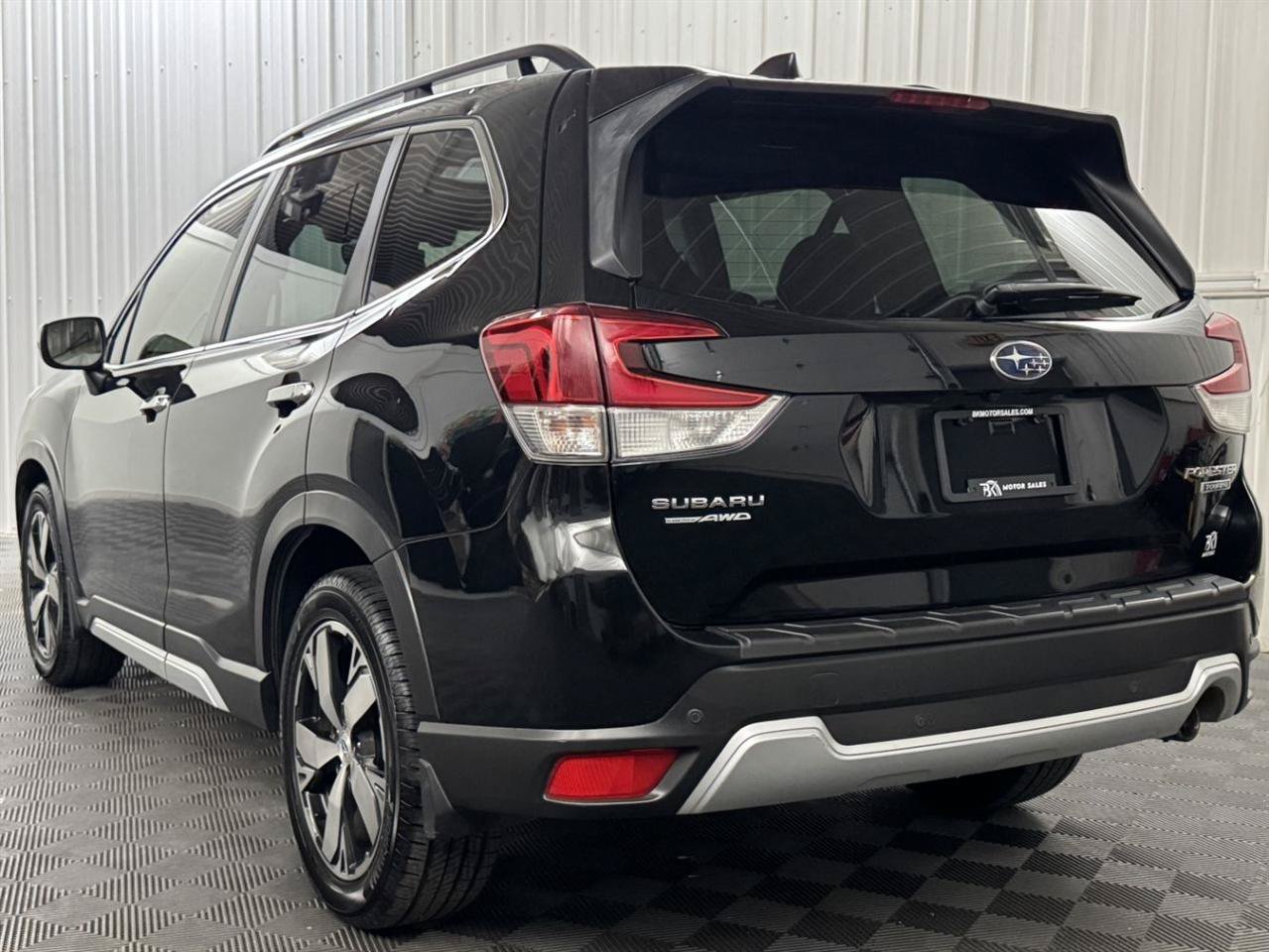 Used 2019 Subaru Forester Touring w/ Popular Package #3 AWD/4WD image 3