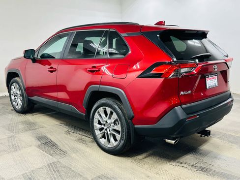 Certified 2023 Toyota RAV4 XLE Premium image 4
