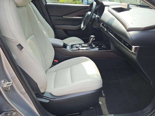 Used 2021 MAZDA CX-30 FWD 2.5 S w/ Premium Package image 15